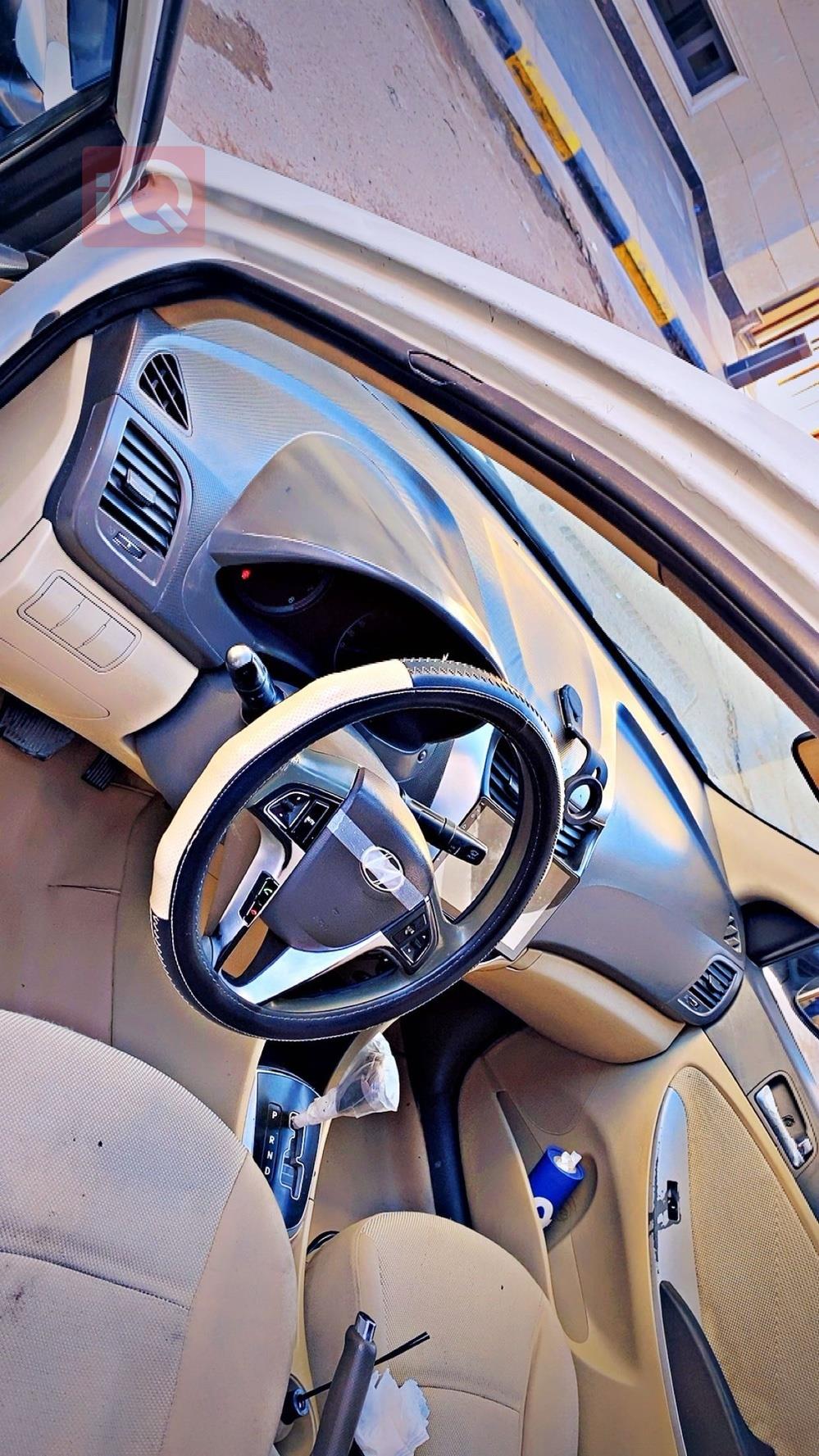 هيونداي أكسنت